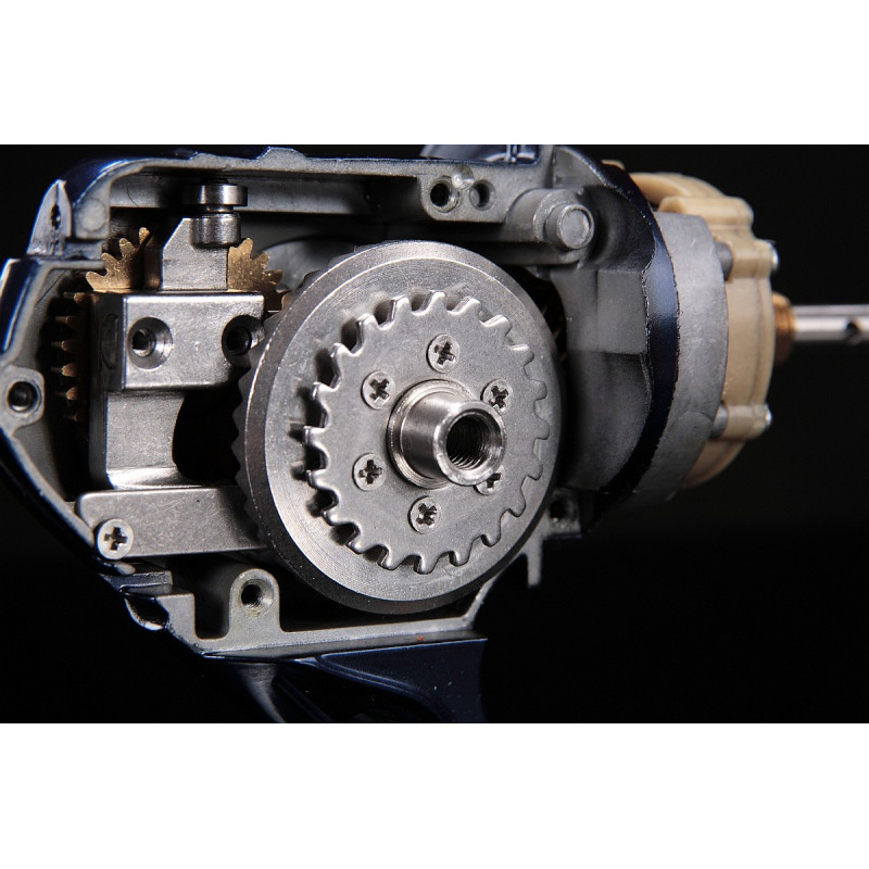 Kołowrotek Mikado Ace Hunter 8000 Kołowrotek Mikado Ace Hunter 8000