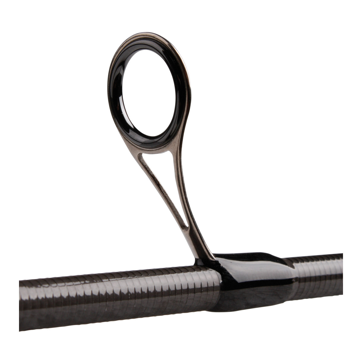 wedka-titanium-spinning-savage-gear