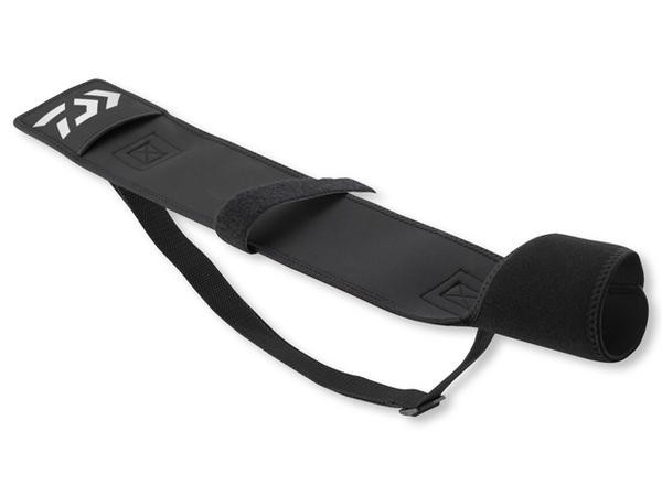 neoprenowy-pokrowiec-na-wedki-spinningowe-daiwa neoprenowy-pokrowiec-na-wedki-spinningowe-daiwa