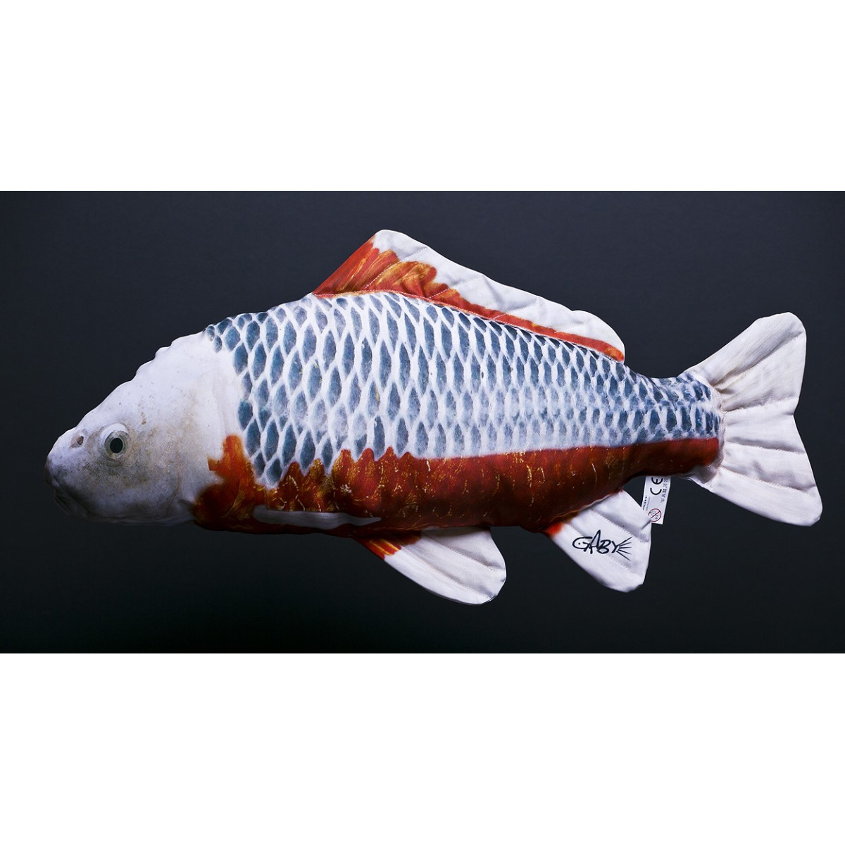 maskotka-poduszka-karp-koi-gaby