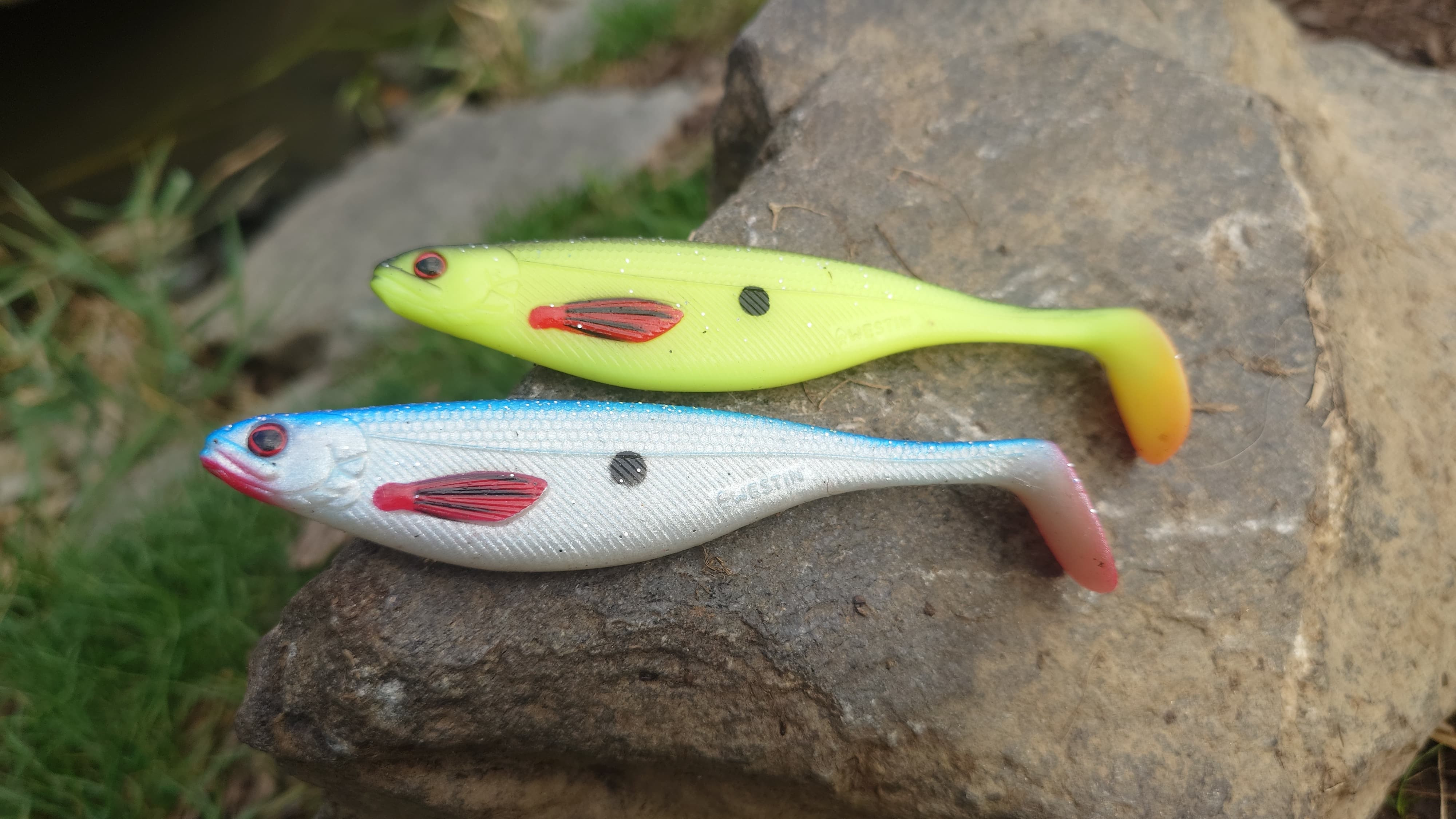 Przynęta Westin ShadTeez 12 cm Yellow Submarine - limitowany kolor Przynęta Westin ShadTeez 12 cm Yellow Submarine - limitowany kolor