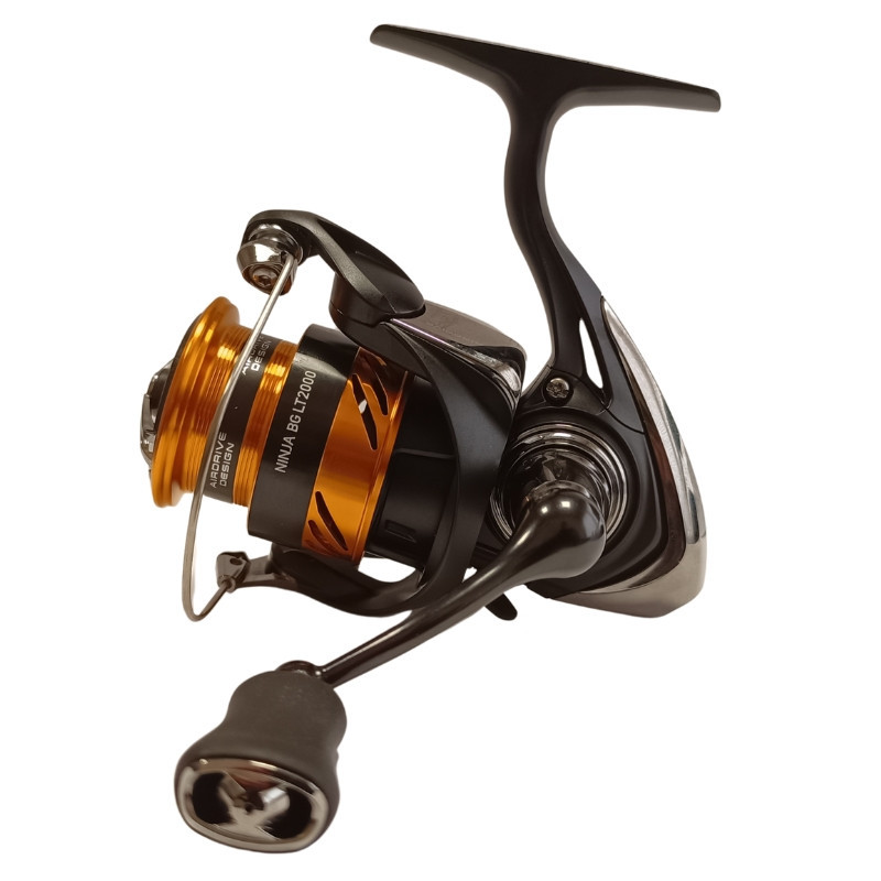 Kołowrotek Daiwa 24 Ninja BG LT 2000