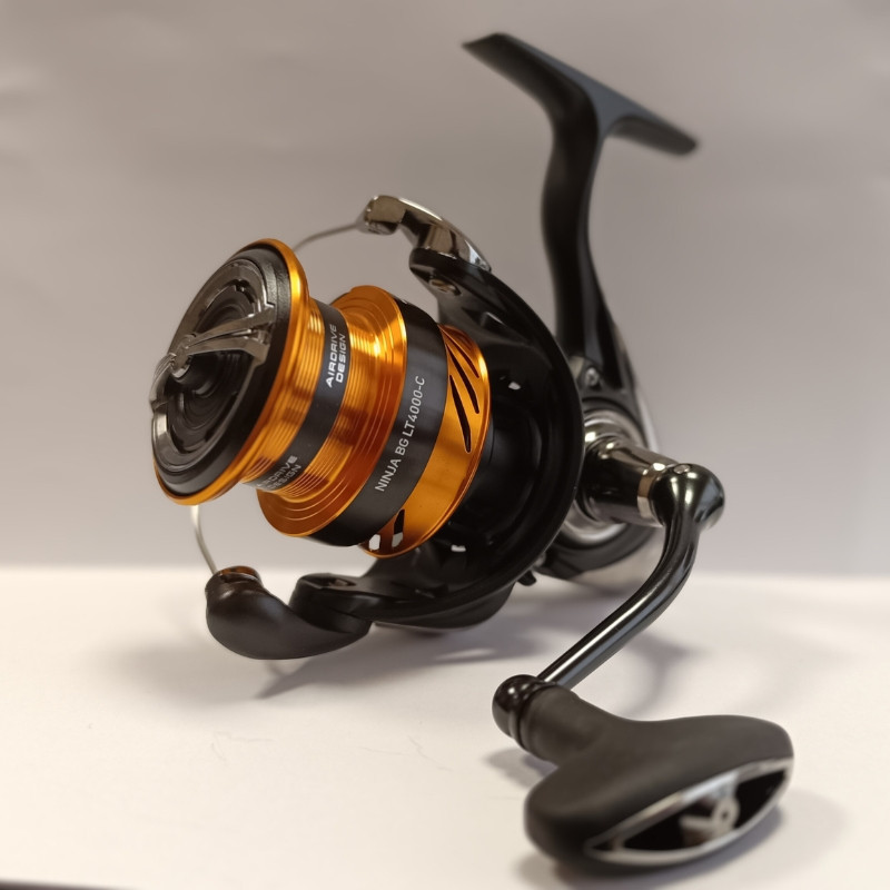 Kołowrotek Daiwa 24 Ninja BG LT 4000-C