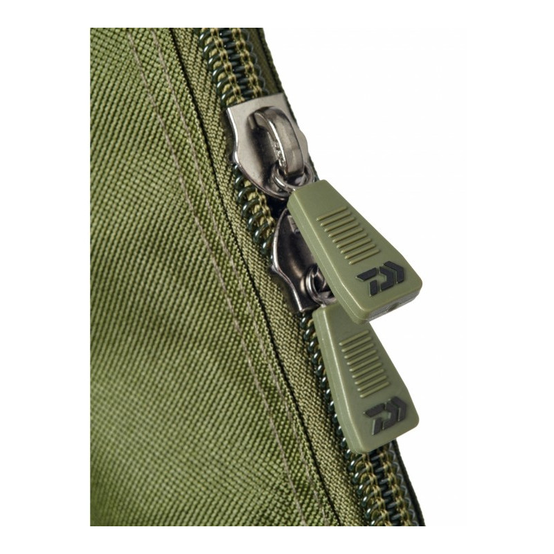 Pokrowiec Daiwa Black Widow Rod Sleeve 202x28x1cm