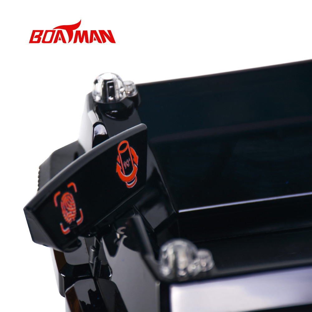 Łódka zanętowa Boatman Vulcan GPS Black