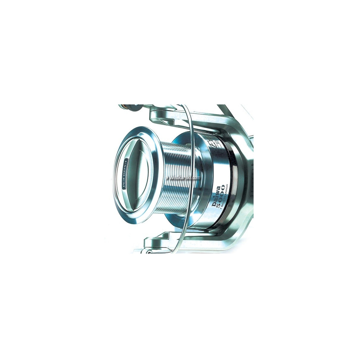 kolowrotek-emblem-exceler-5500-wolny-bieg-daiwa kolowrotek-emblem-exceler-5500-wolny-bieg-daiwa
