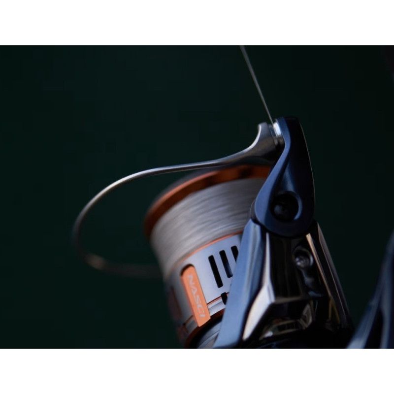 Kołowrotek Shimano Nasci FD 500