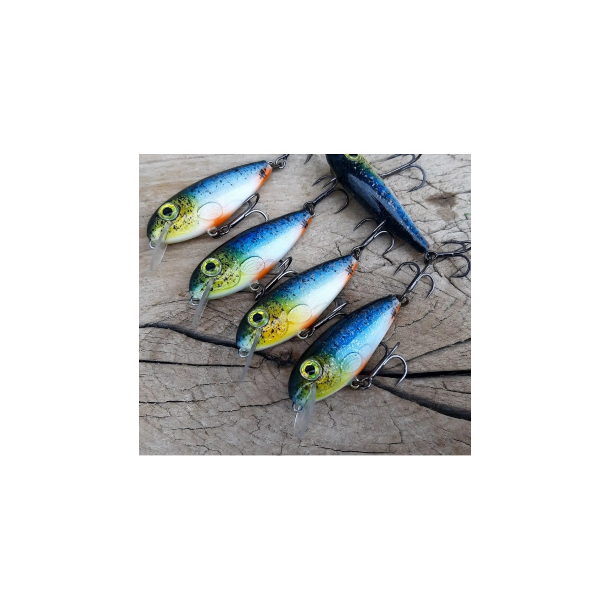 Wobler Woblerski Dzierzba 4cm TONĄCY - NR