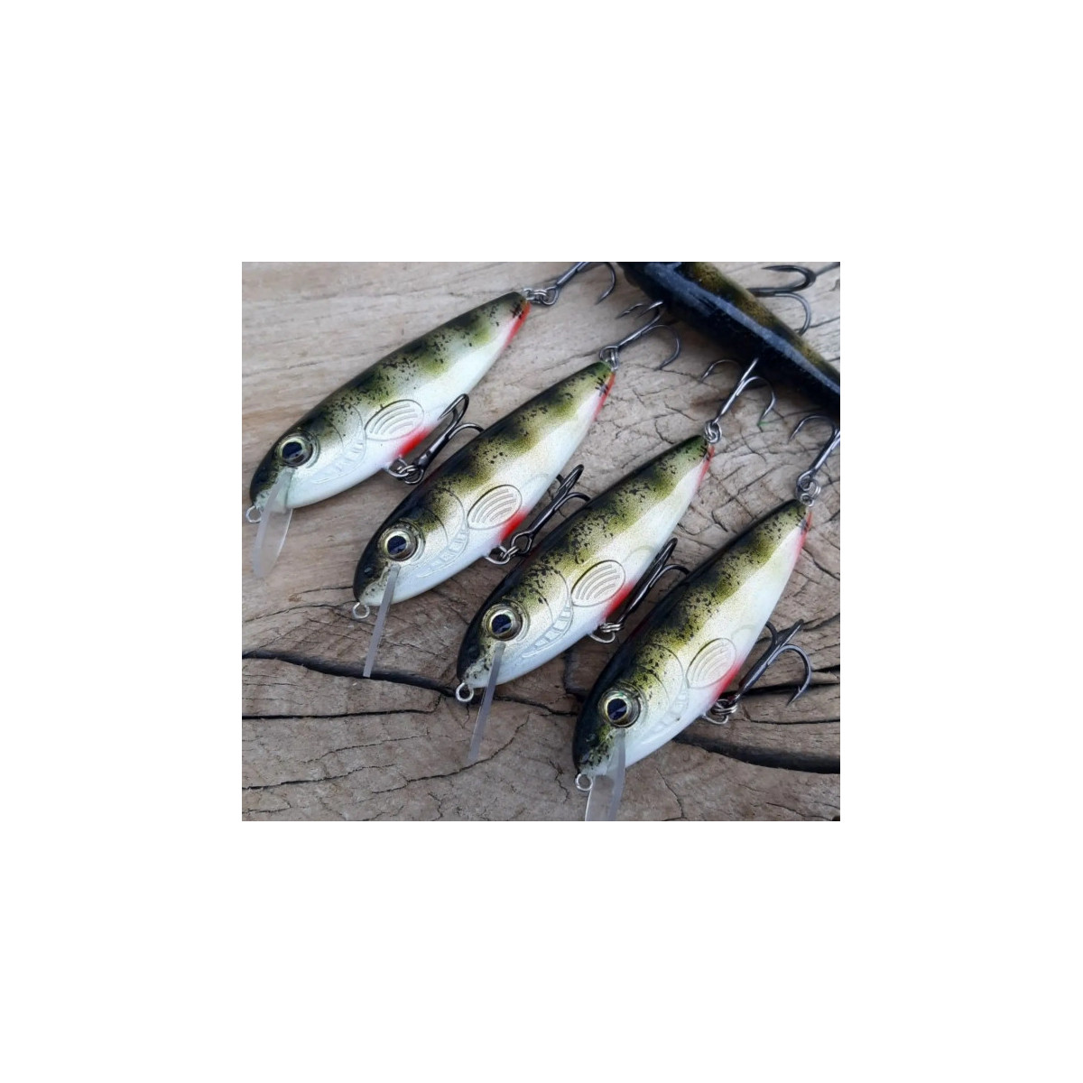 Wobler Woblerski Dzierzba 6cm TONĄCY - OSZZ Wobler Woblerski Dzierzba 6cm TONĄCY - OSZZ