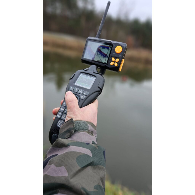 Łódka zanętowa BOATMAN Actor Plus Pro ( ECHOSONDA + GPS) ACPLUSPROEG