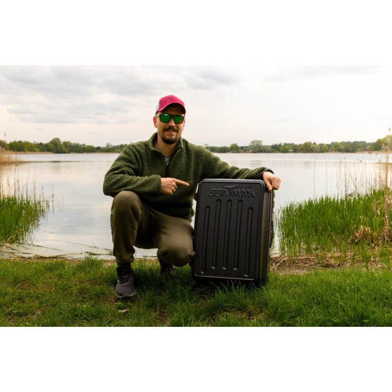 Łódka zanętowa BOATMAN Actor Plus Pro ( ECHOSONDA + GPS) ACPLUSPROEG