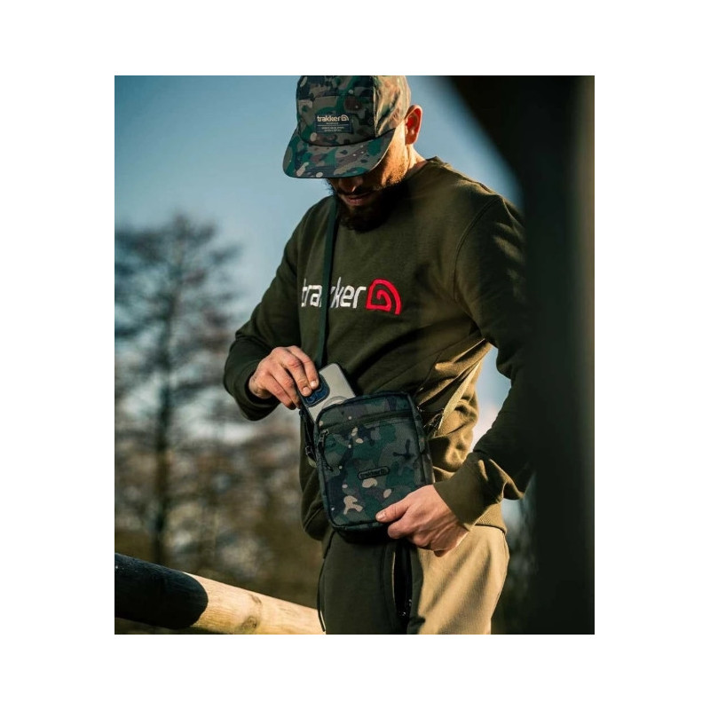 Saszetka Trakker NXC Camo Essentials Bag 21x15x6cm