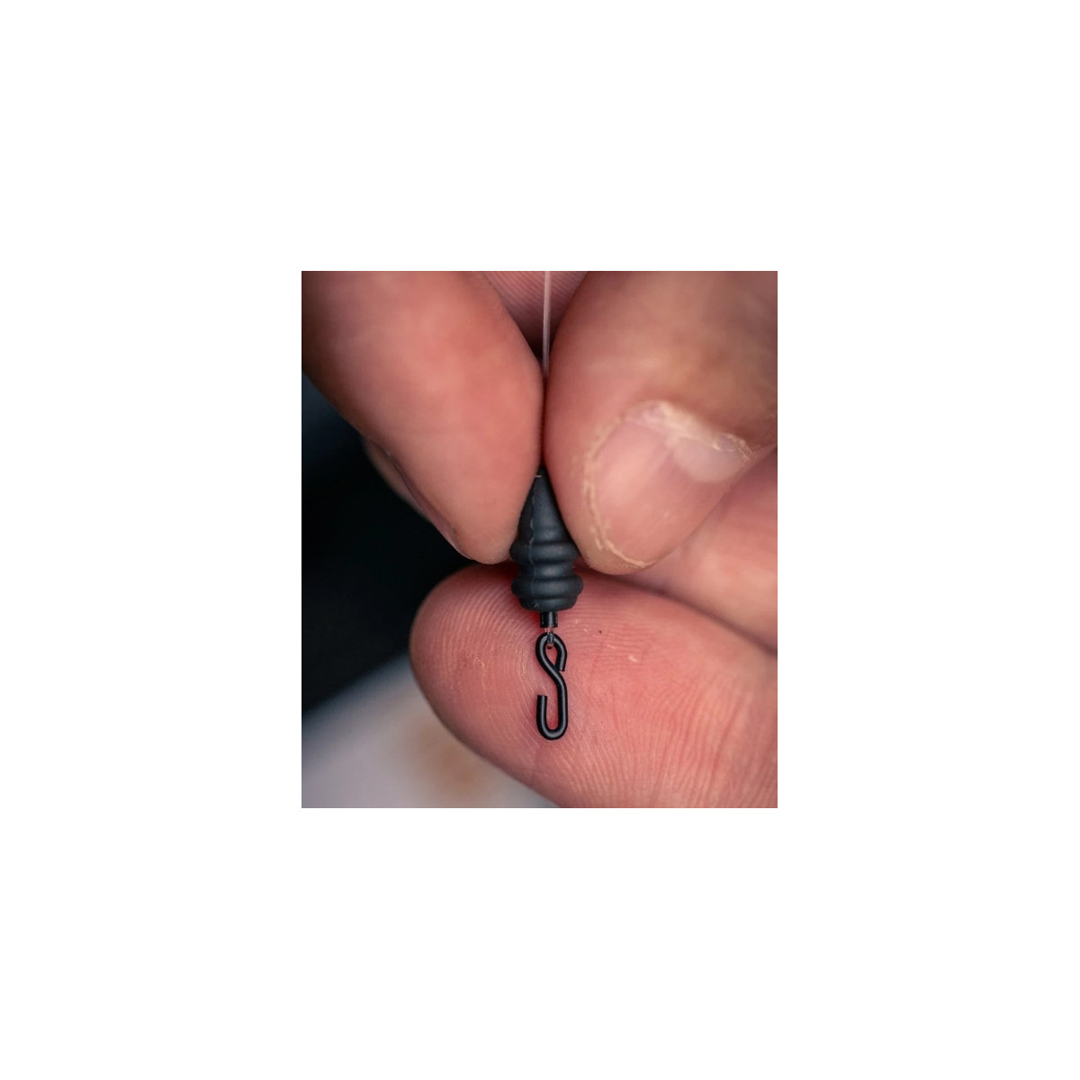 Szybkozłączka z obciążeniem do montażu haczyka w przyponie Ronnie Rig Trakker Clinga Ronnie Sleeve 3g