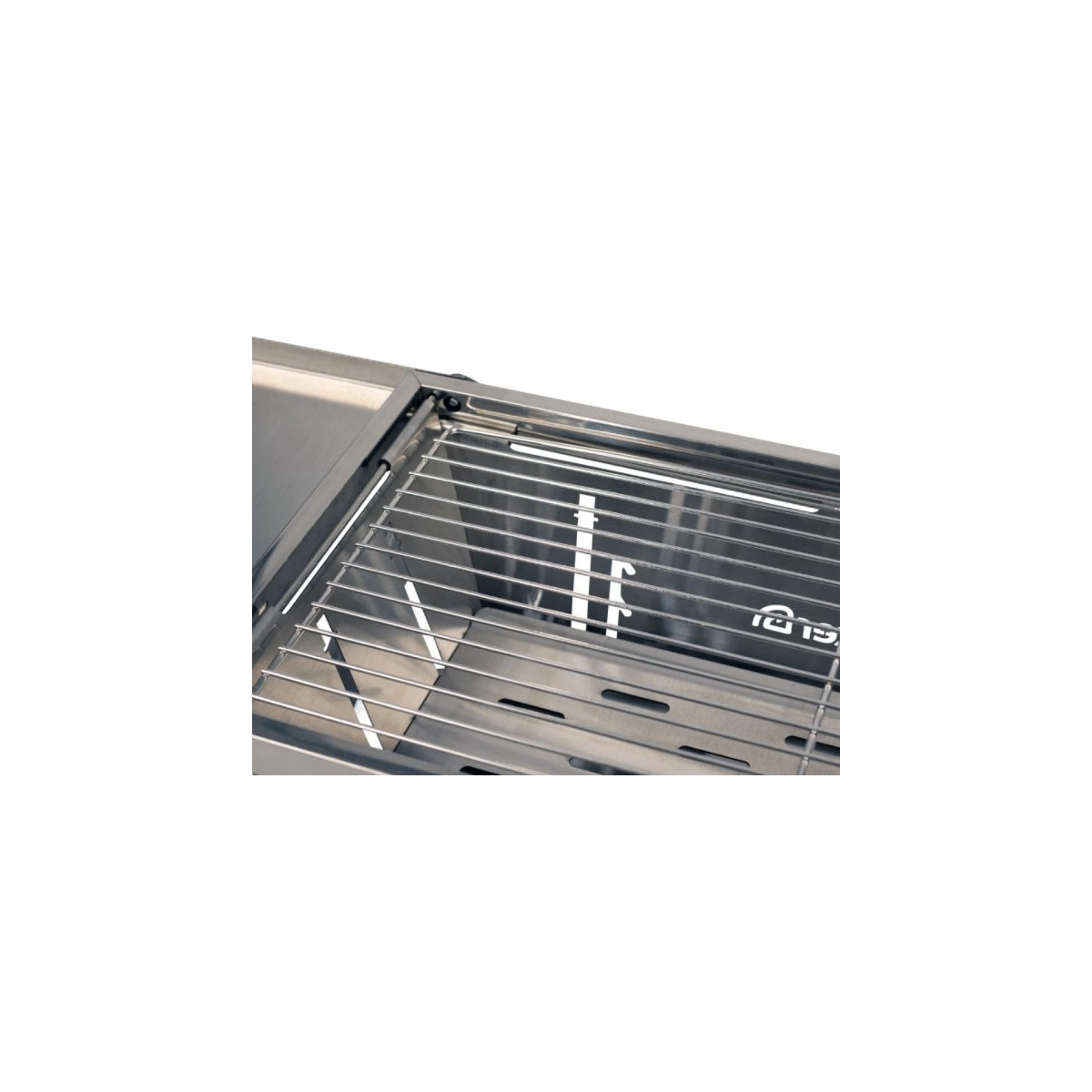 Składany grill Trakker Armolife SS Folding BBQ