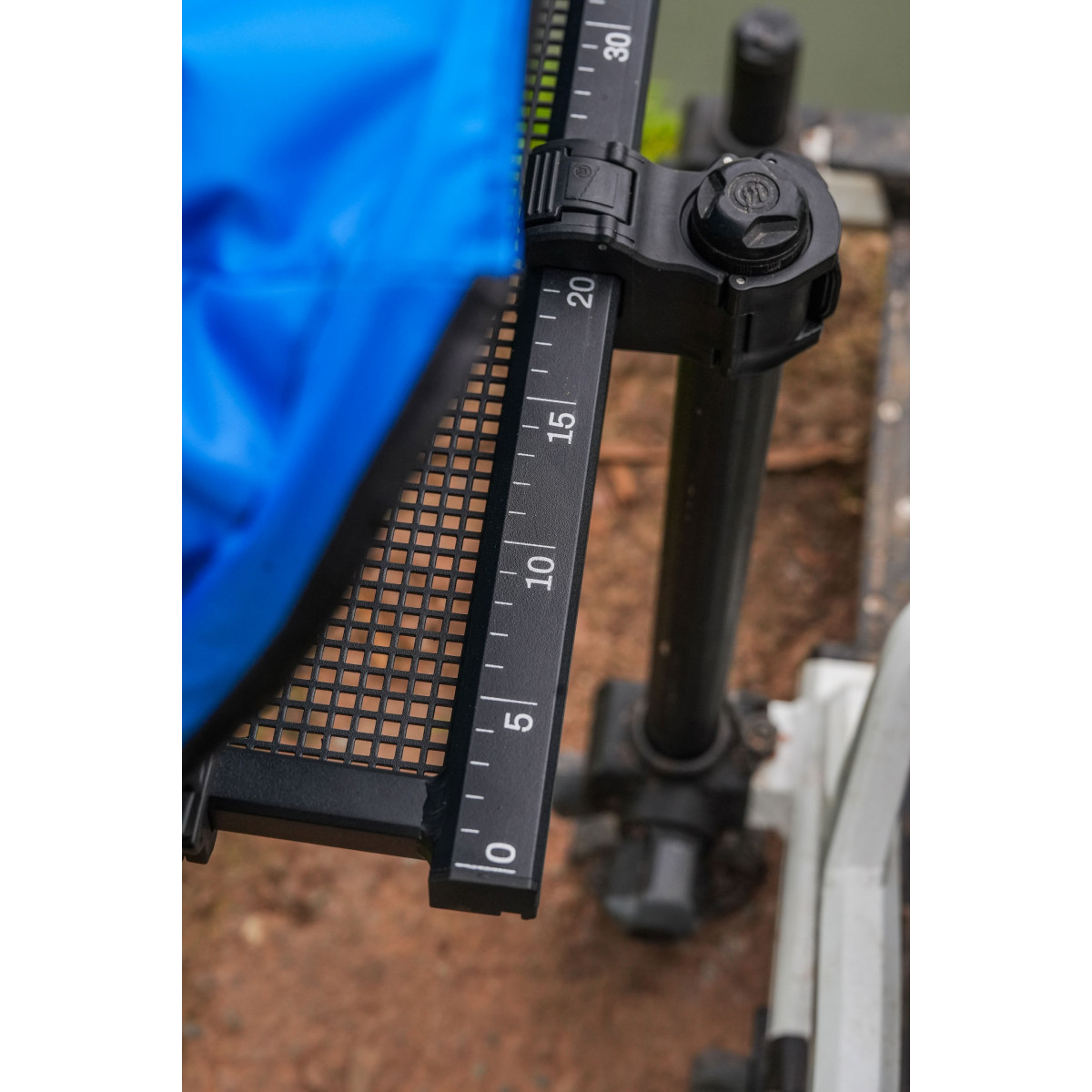 Tacka Preston Ventalite Hoodie Side Tray - Small