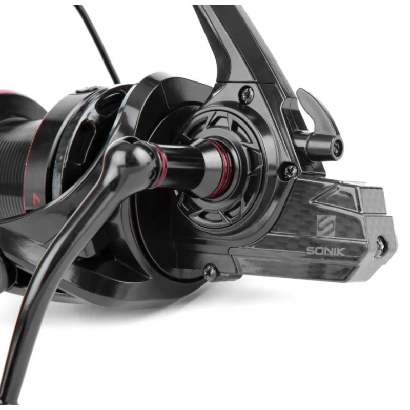 Kołowrotek Sonik SK-47 CARBON 7000