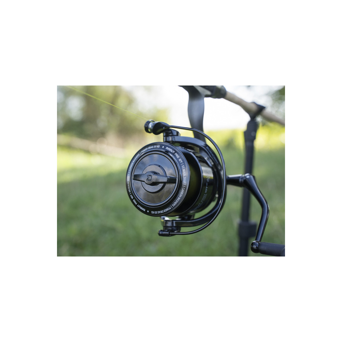 Kołowrotek Delphin MAMUT PRO 12T DP 12000