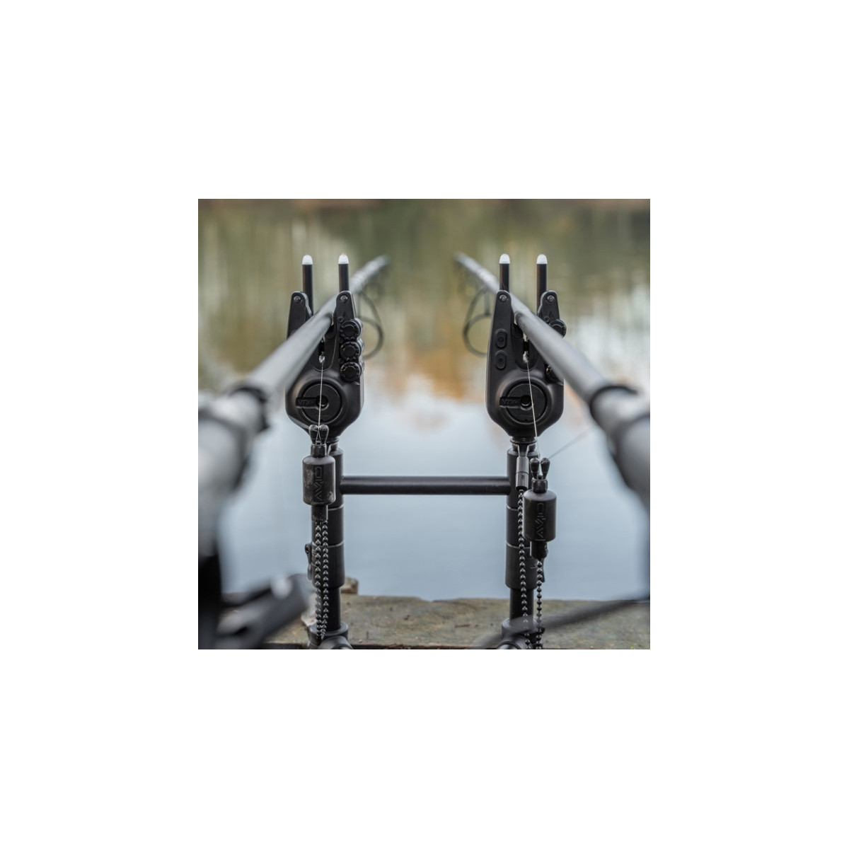 Podświetlane stabilizatory AVID CARP VTX+ Illuminated Snag Ears Podświetlane stabilizatory AVID CARP VTX+ Illuminated Snag Ears