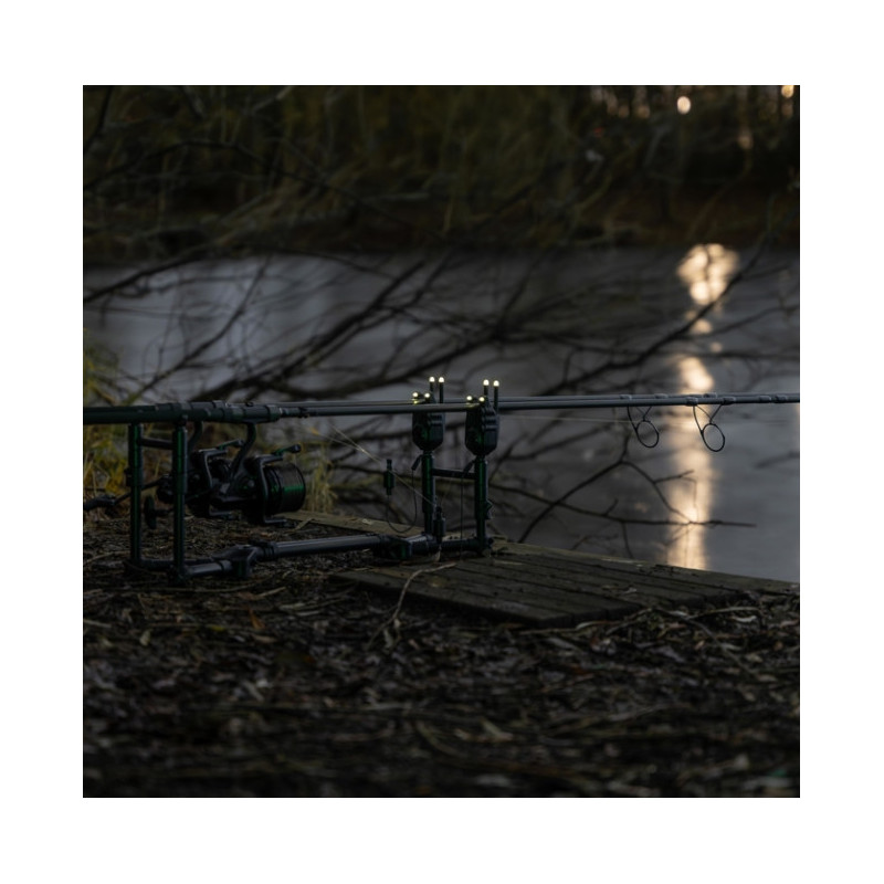 Podświetlane stabilizatory AVID CARP VTX+ Illuminated Snag Ears Podświetlane stabilizatory AVID CARP VTX+ Illuminated Snag Ears