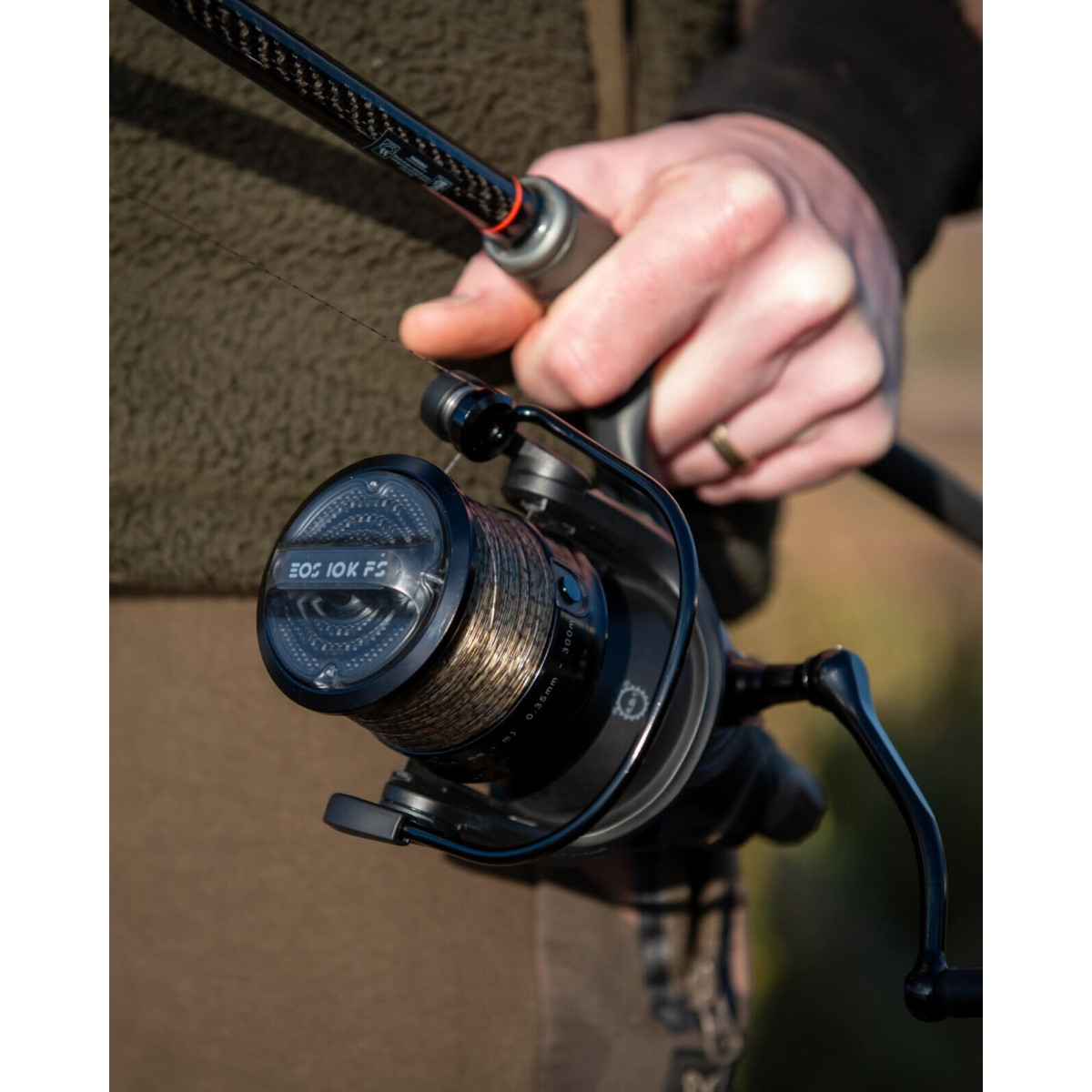 Kołowrotek Fox EOS 12000 FS