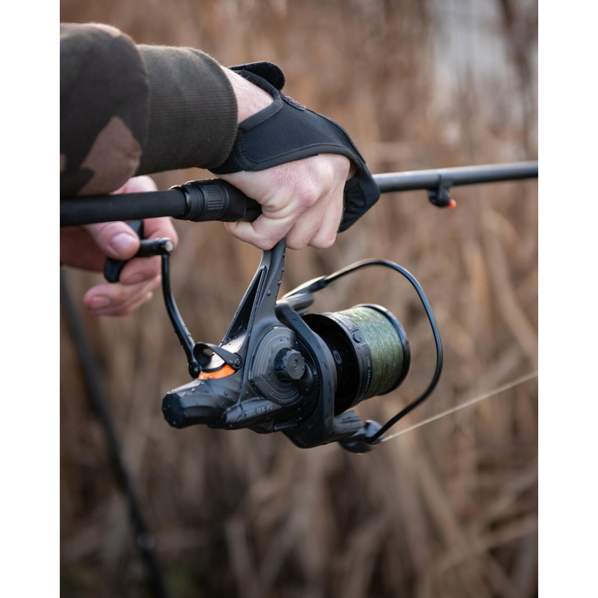 Kołowrotek Fox EOS 12000 FS