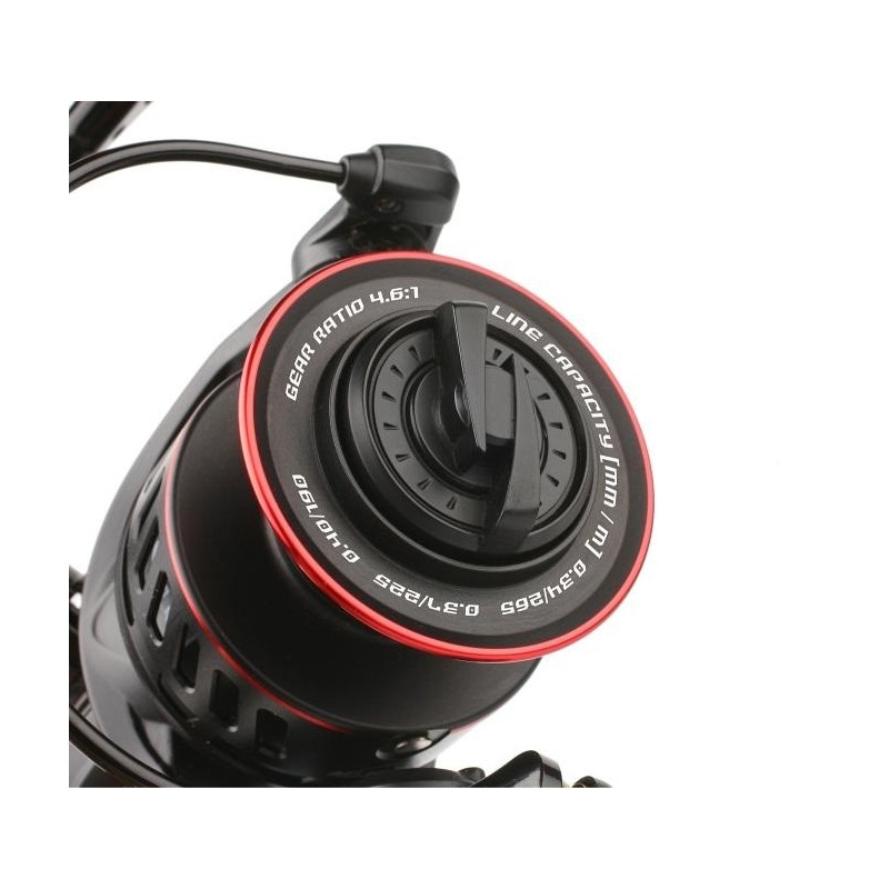 Kołowrotek Mikado Amok 6500