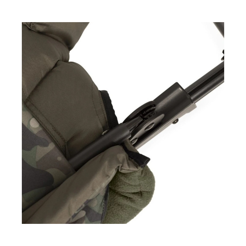 Fotel Trakker Levelite Colossus Camo Recliner Chair Fotel Trakker Levelite Colossus Camo Recliner Chair
