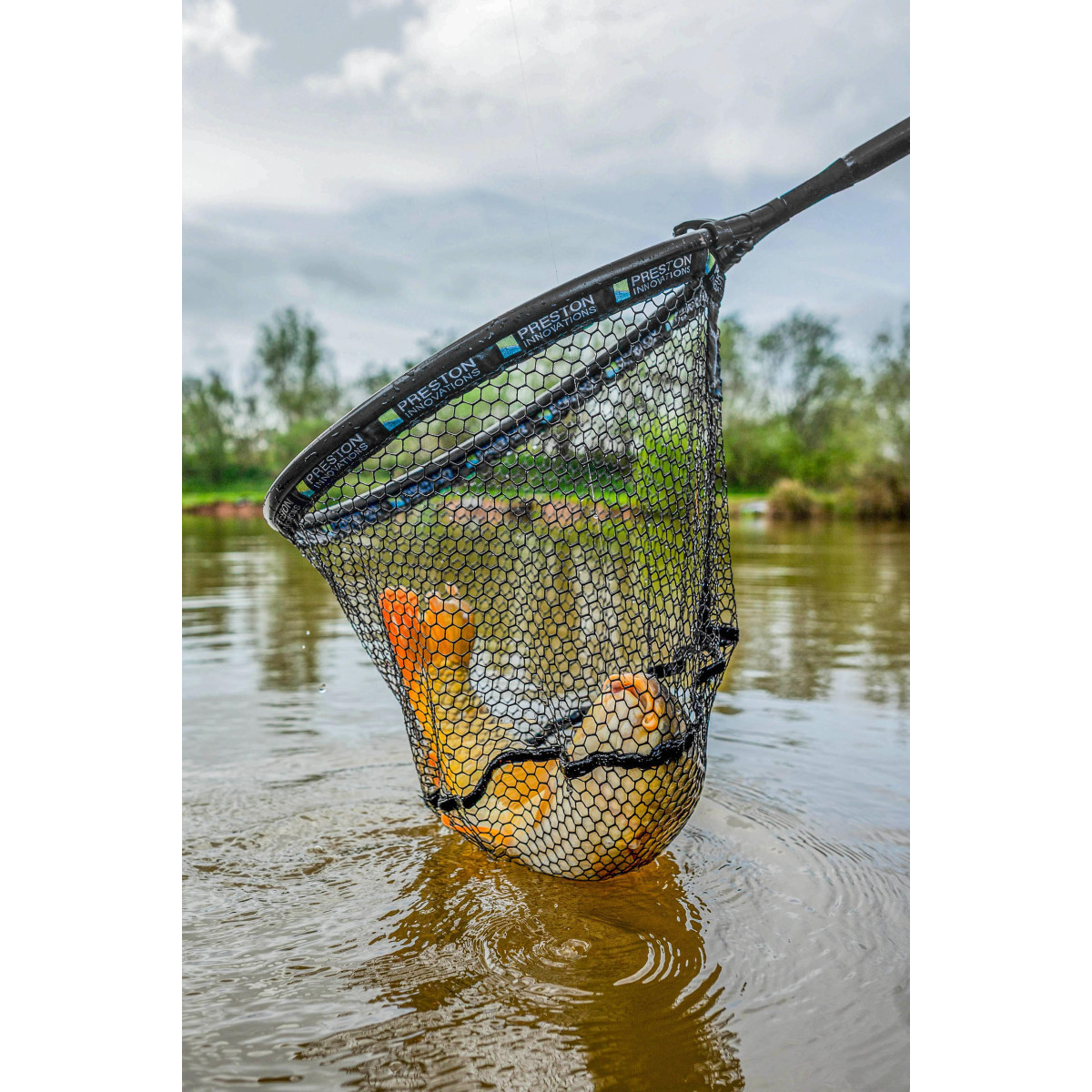 Kosz podbieraka Preston Monster XS Lift Net - 20" Kosz podbieraka Preston Monster XS Lift Net - 20"