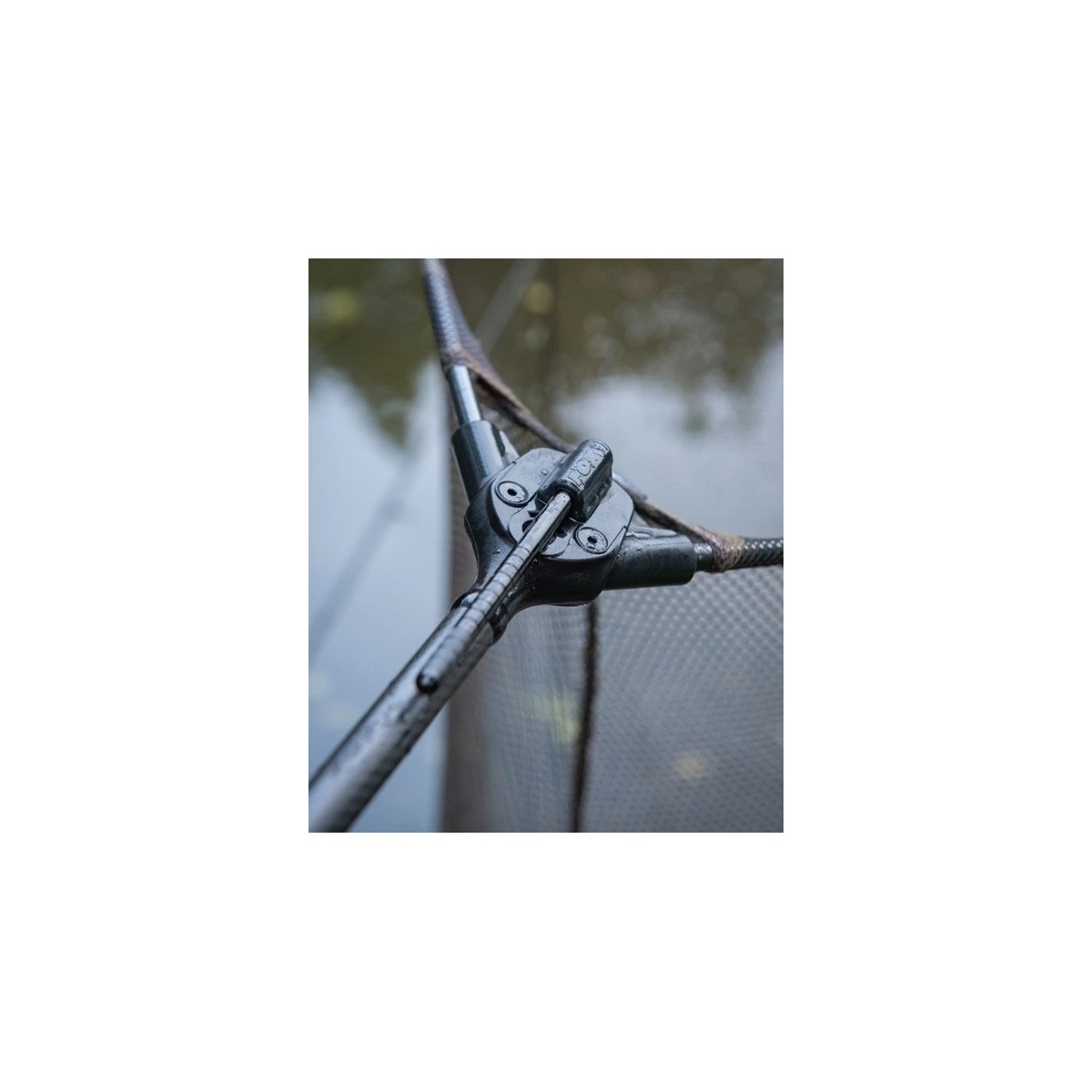 Podbierak Fox Lever-lok Landing Net - 42" 8ft 2-częściowa sztyca Podbierak Fox Lever-lok Landing Net - 42" 8ft 2-częściowa sztyca