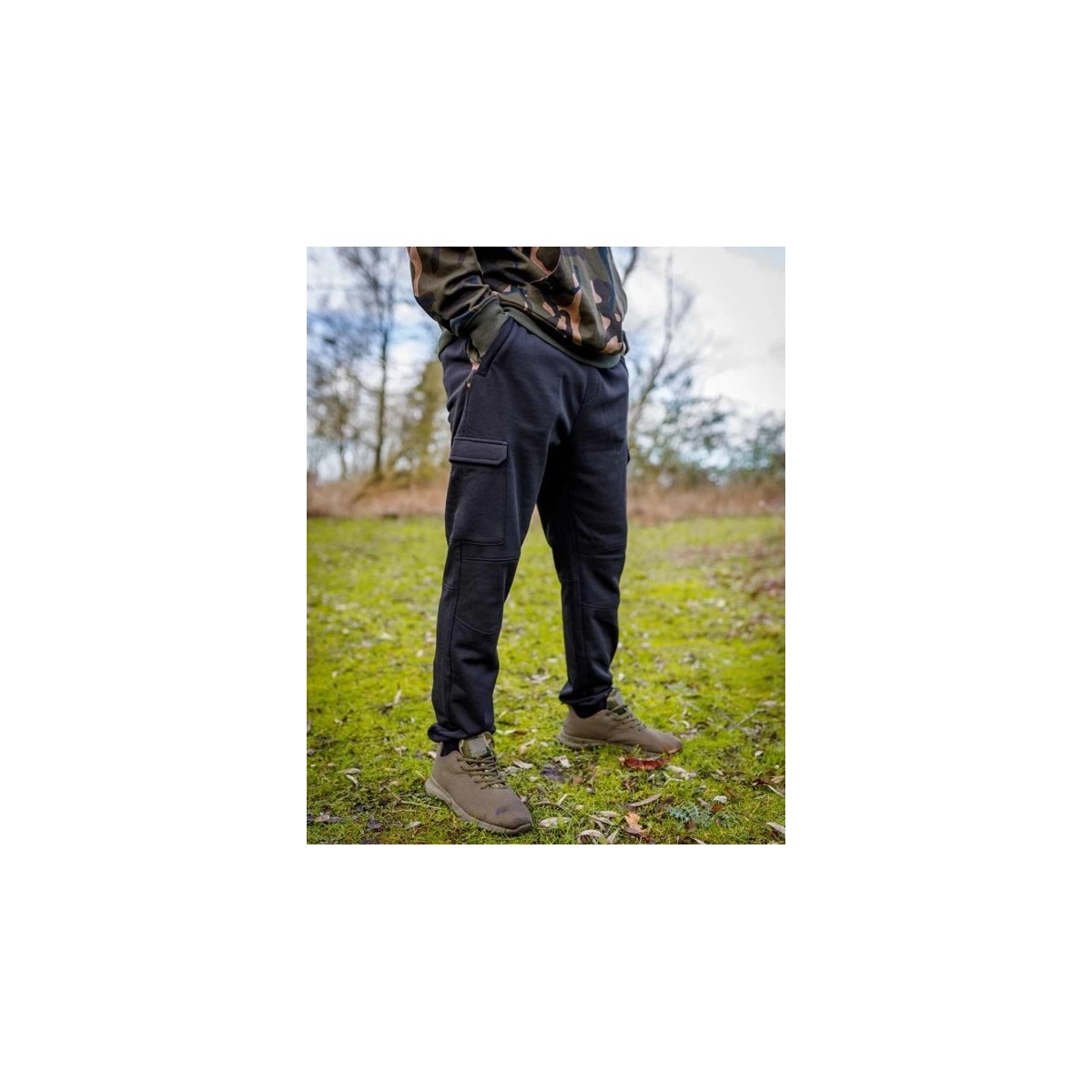 Spodnie Fox LW combat joggers roz.L - Black/Camo Spodnie Fox LW combat joggers roz.L - Black/Camo