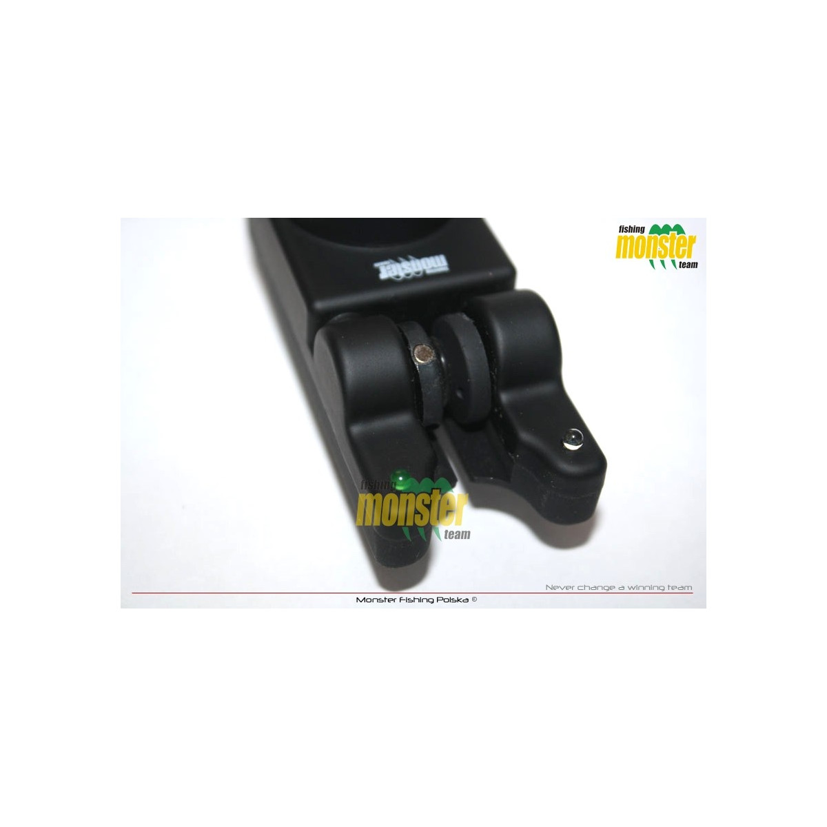 zestaw-sygnalizatorow-mf-211-4-1-monster-fishing