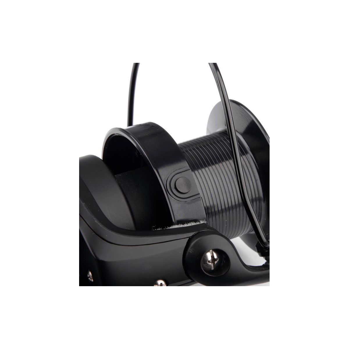 kolowrotek-black-pit-spro kolowrotek-black-pit-spro