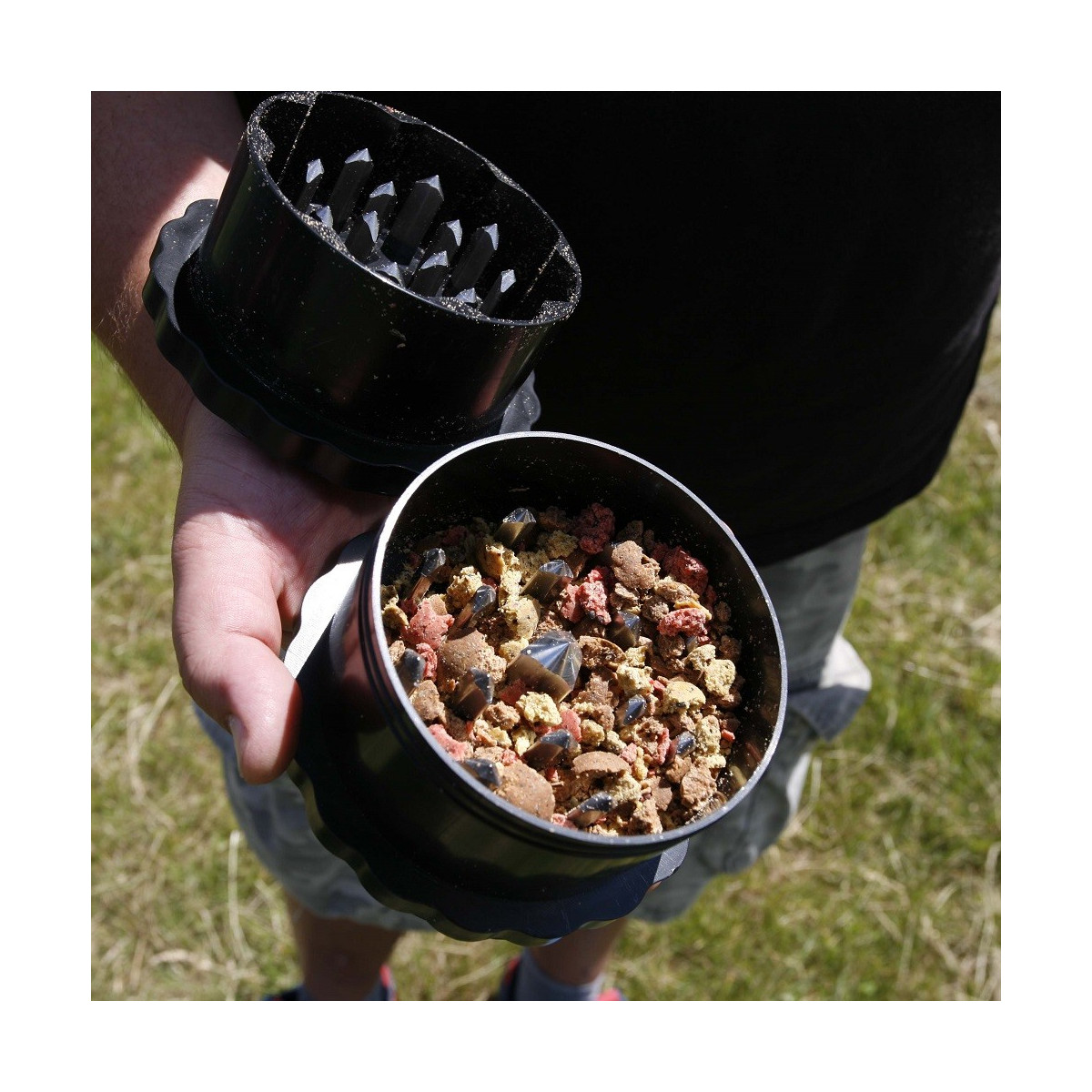 kruszarka-crush-n-fill-boilie-amp-pellets-crusher-prologic kruszarka-crush-n-fill-boilie-amp-pellets-crusher-prologic