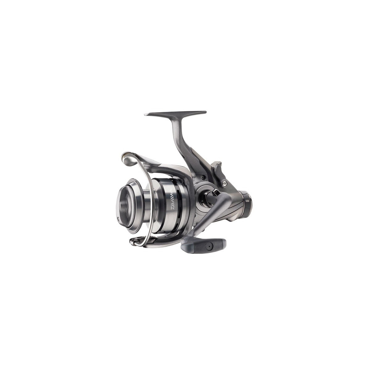 kolowrotek-regal-z-daiwa