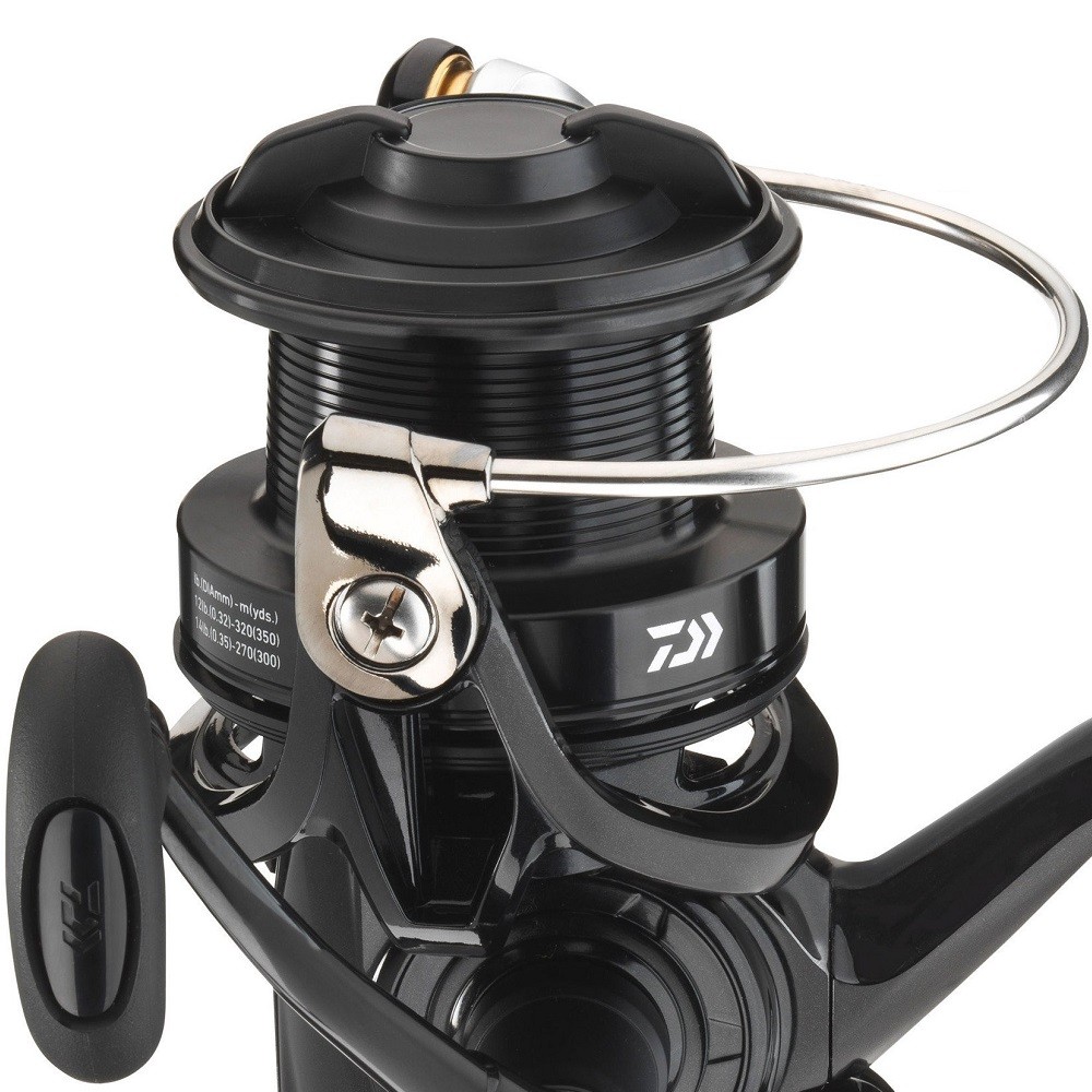 kolowrotek-emblem-br-25a-daiwa