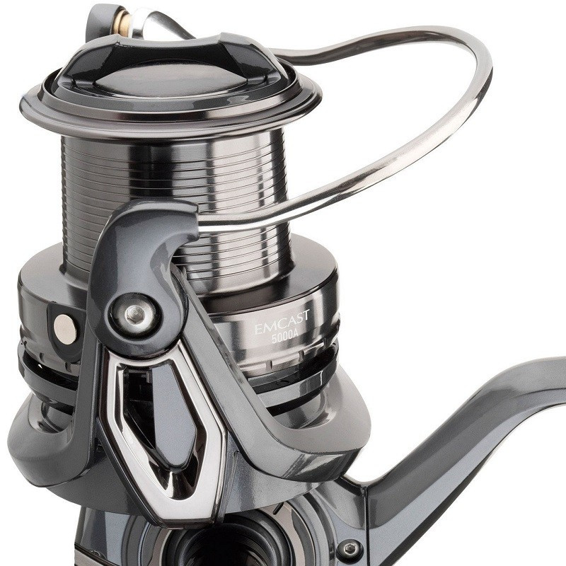 Kołowrotek Daiwa Emcast 35 A 5000 Kołowrotek Daiwa Emcast 35 A 5000