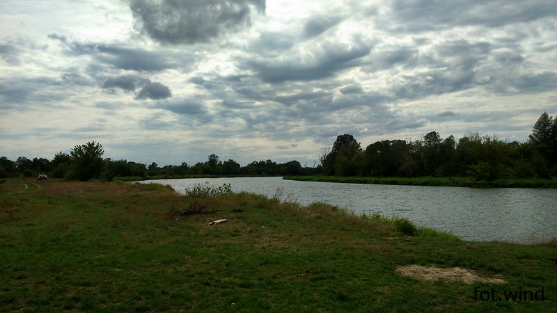 Narew w Ponikiewie
